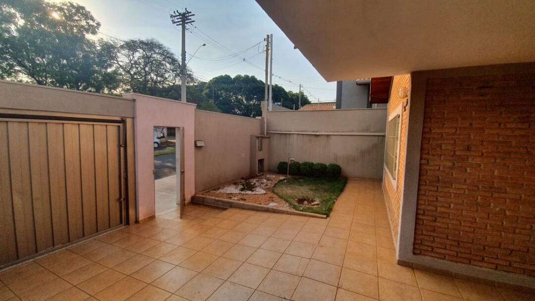 #195 - Casa para Venda em Orlândia - SP